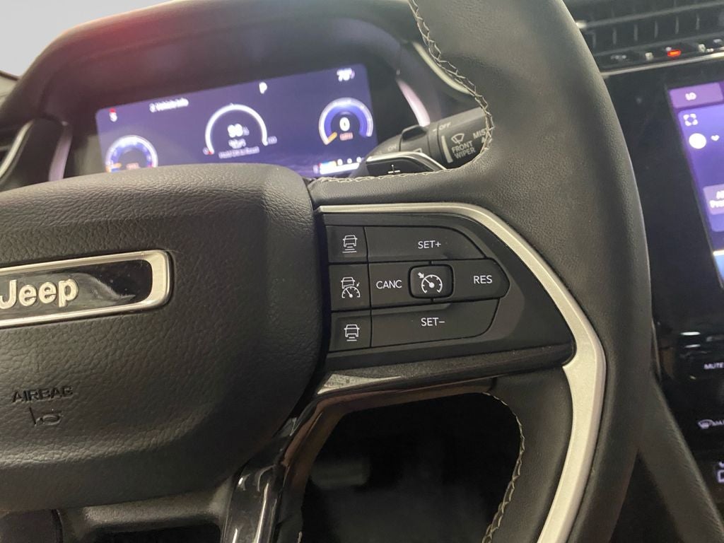 2023 Jeep Grand Cherokee Laredo
