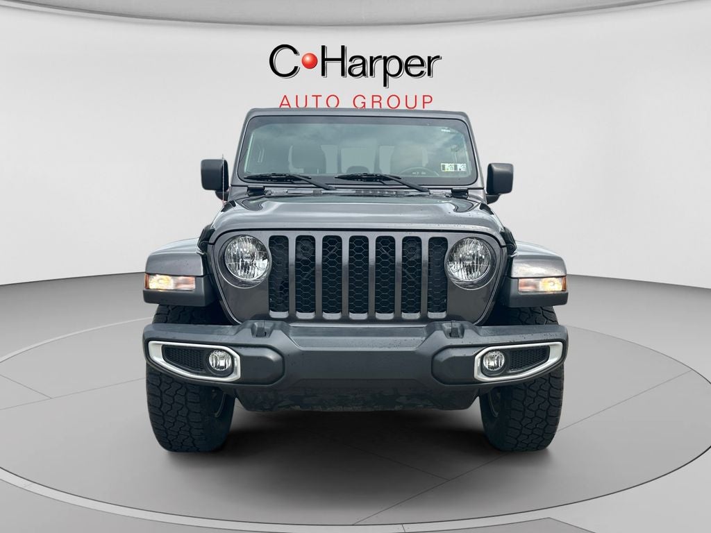2022 Jeep Gladiator Sport