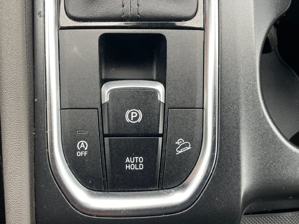2020 Hyundai Santa Fe SE