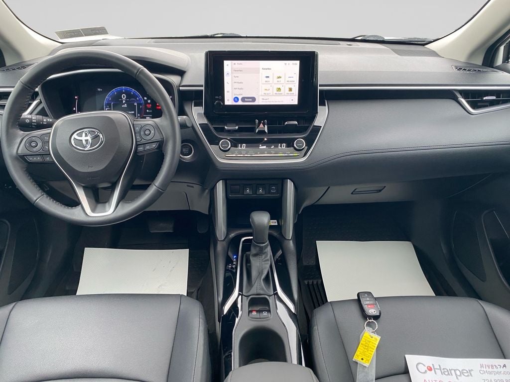 2023 Toyota Corolla Cross XLE