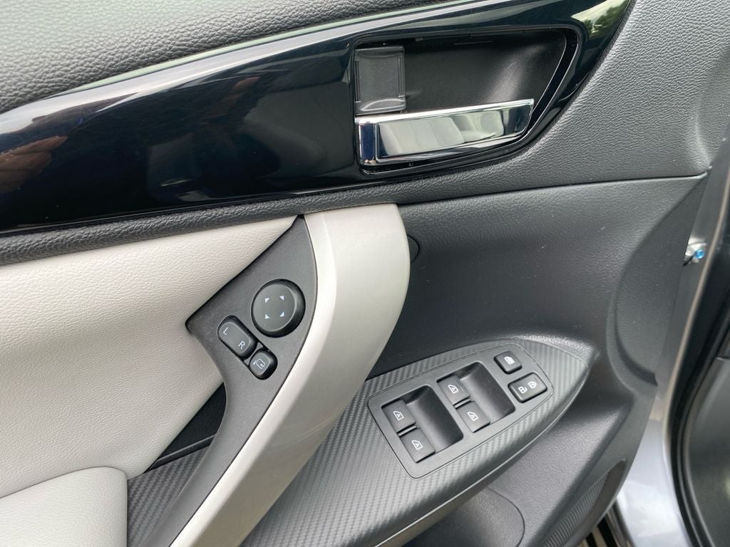 2023 Mitsubishi Eclipse Cross SEL
