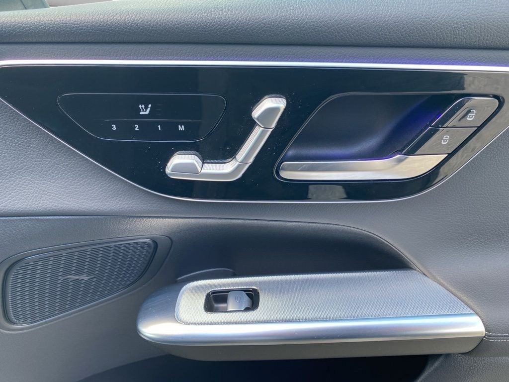 2025 Mercedes-Benz GLC GLC 300