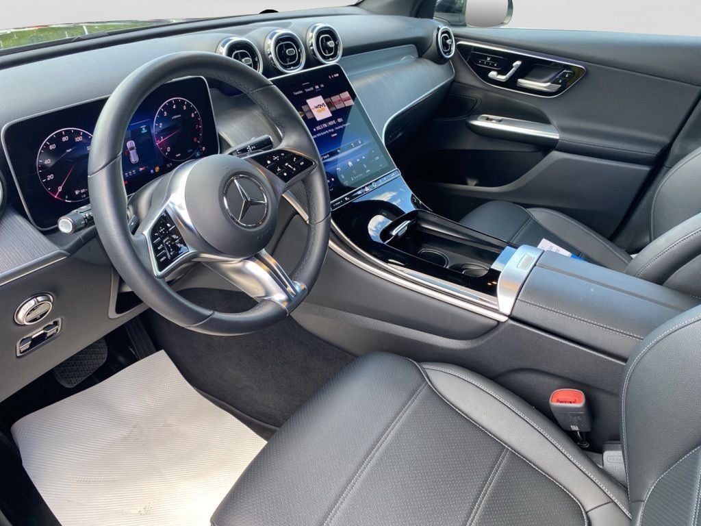 2025 Mercedes-Benz GLC GLC 300
