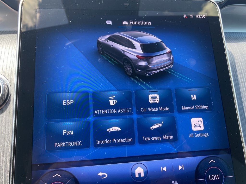 2025 Mercedes-Benz GLC GLC 300