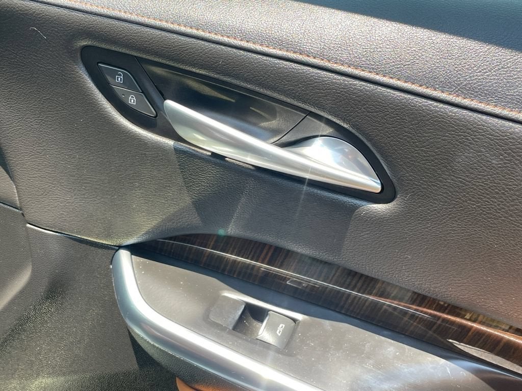 2019 Cadillac XT4 AWD Premium Luxury