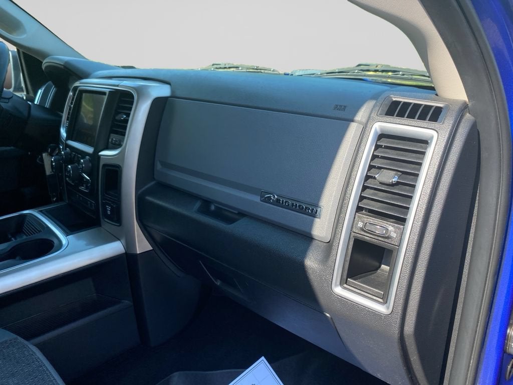 2017 RAM 1500 Big Horn Crew Cab 4x4 5'7" Box