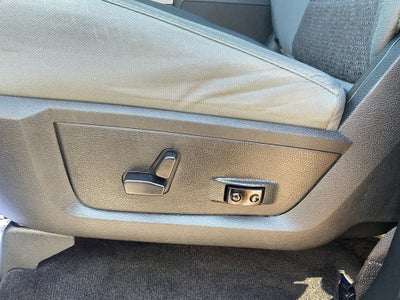 2017 RAM 1500 Big Horn Crew Cab 4x4 5'7" Box