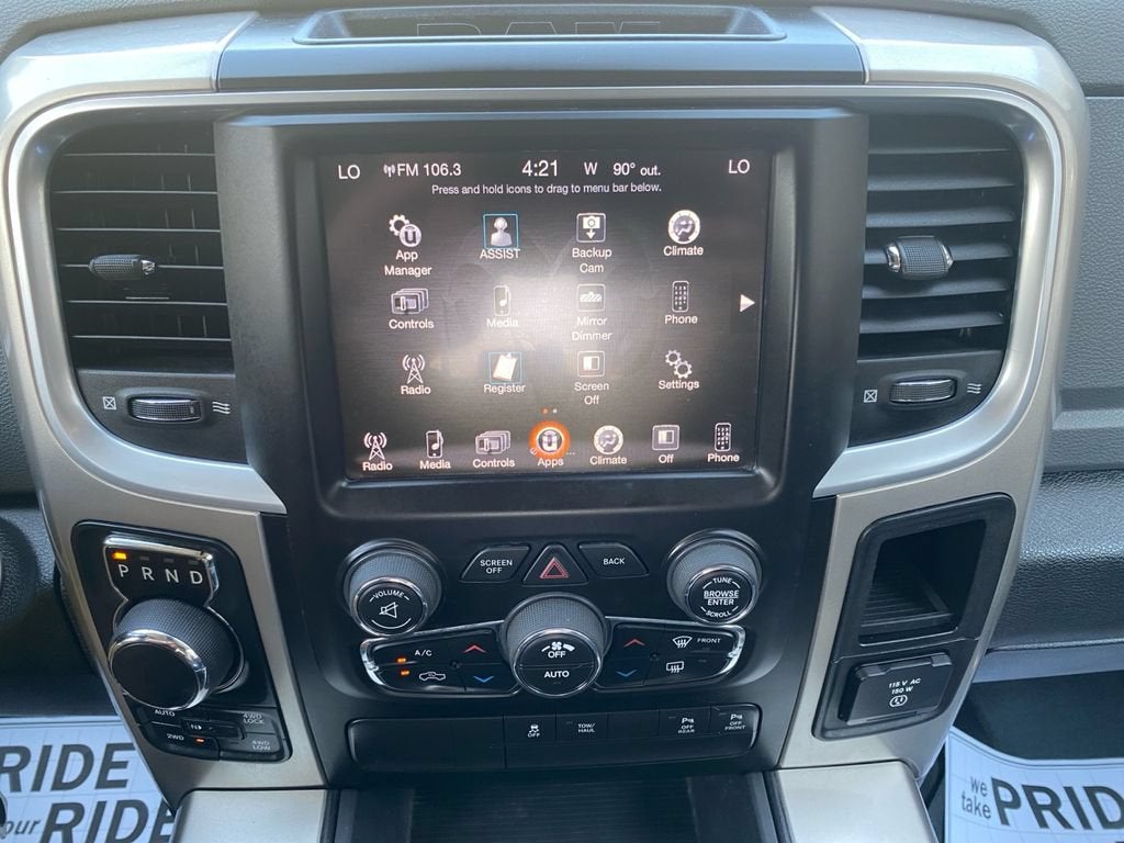 2017 RAM 1500 Big Horn Crew Cab 4x4 5'7" Box