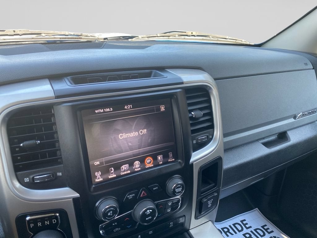 2017 RAM 1500 Big Horn Crew Cab 4x4 5'7" Box