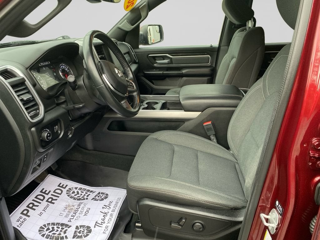 2022 RAM 1500 Big Horn Crew Cab 4x4 5'7" Box