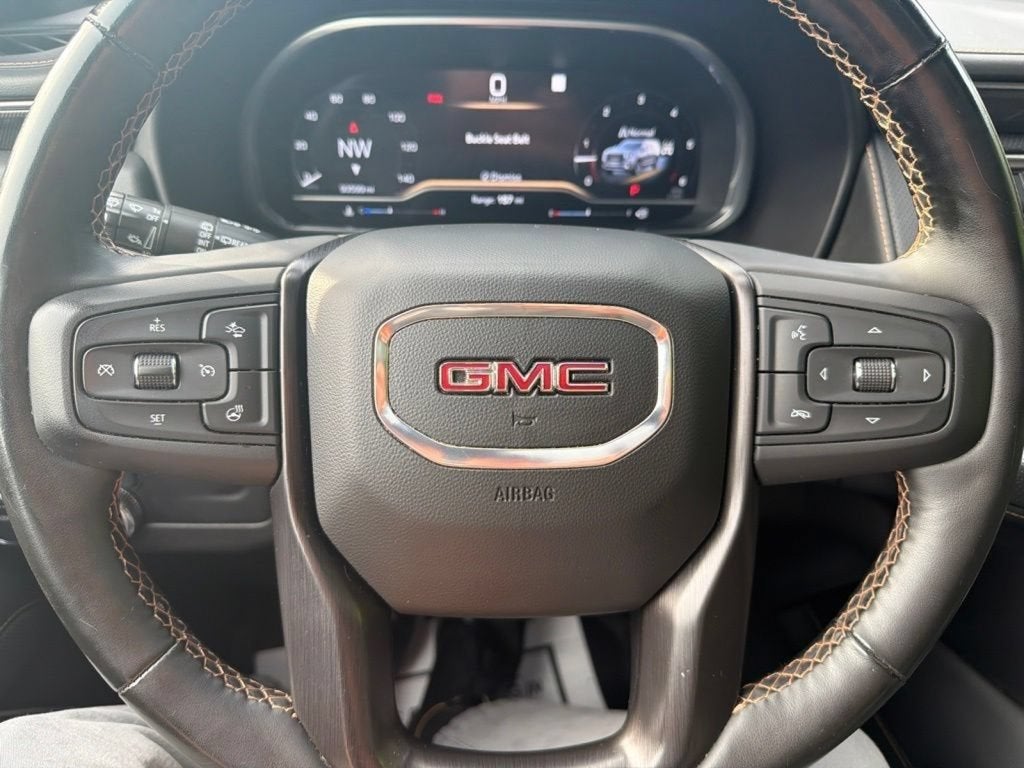 2023 GMC Yukon XL AT4