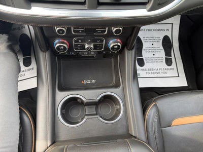 2023 GMC Yukon XL AT4