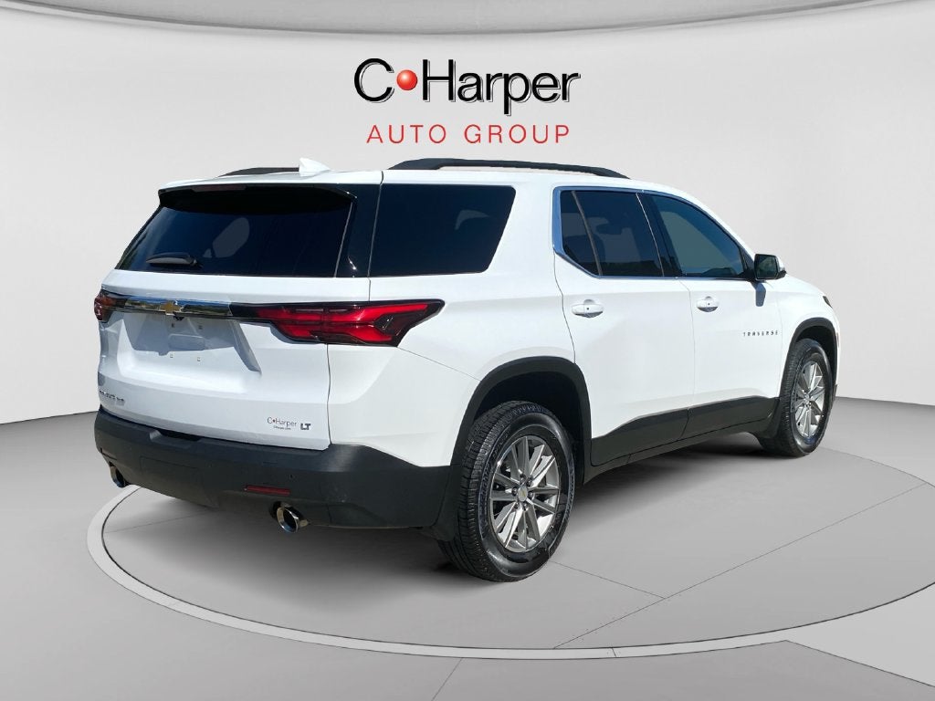 2022 Chevrolet Traverse LT Cloth