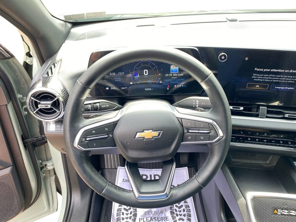2025 Chevrolet Equinox LT