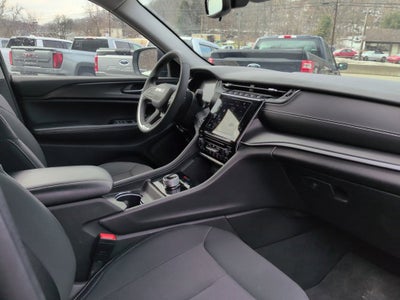 2024 Jeep Grand Cherokee Laredo X 4x4