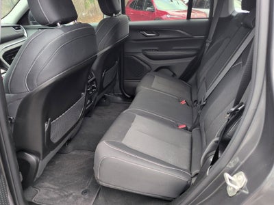 2024 Jeep Grand Cherokee Laredo X 4x4