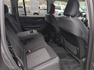 2024 Jeep Grand Cherokee Laredo X 4x4