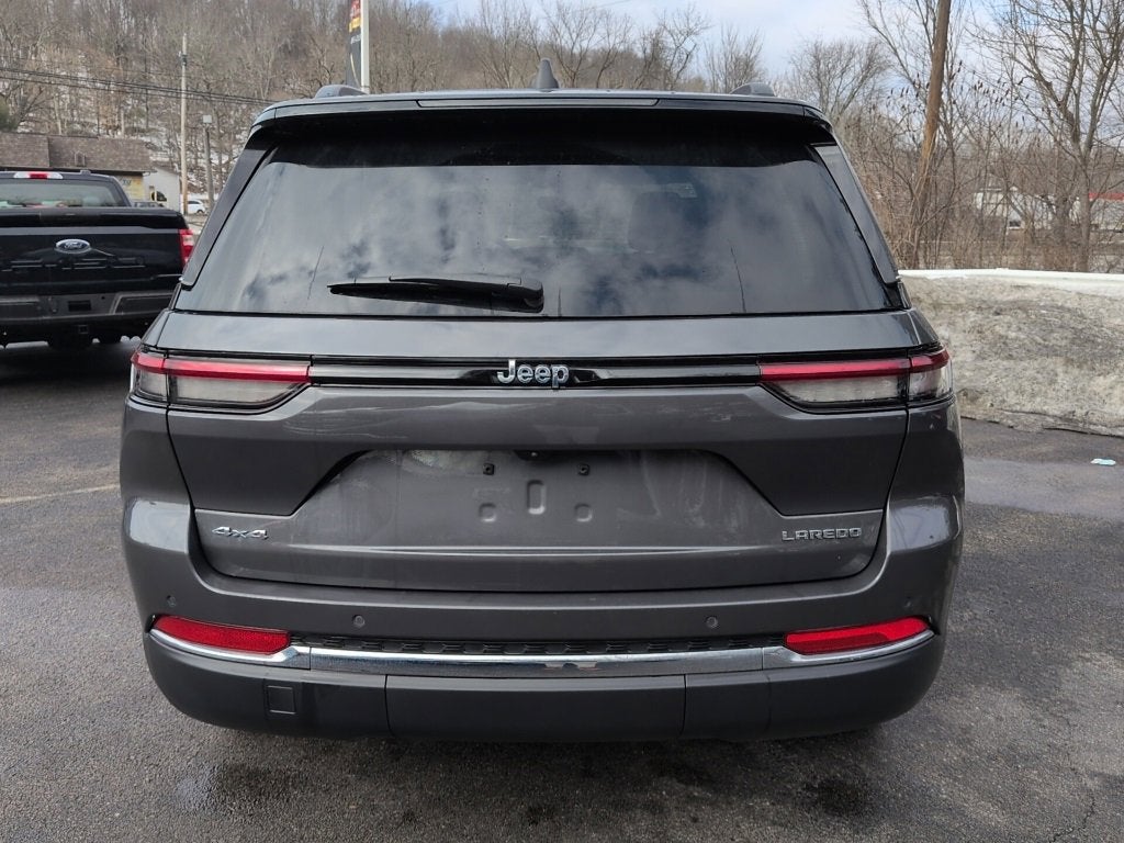 2024 Jeep Grand Cherokee Laredo X 4x4