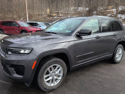 2024 Jeep Grand Cherokee Laredo X 4x4