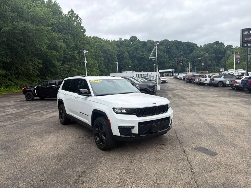 2023 Jeep Grand Cherokee L Limited 4x4
