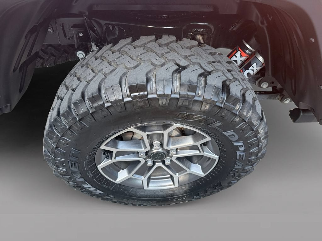 2025 Jeep Gladiator Mojave X