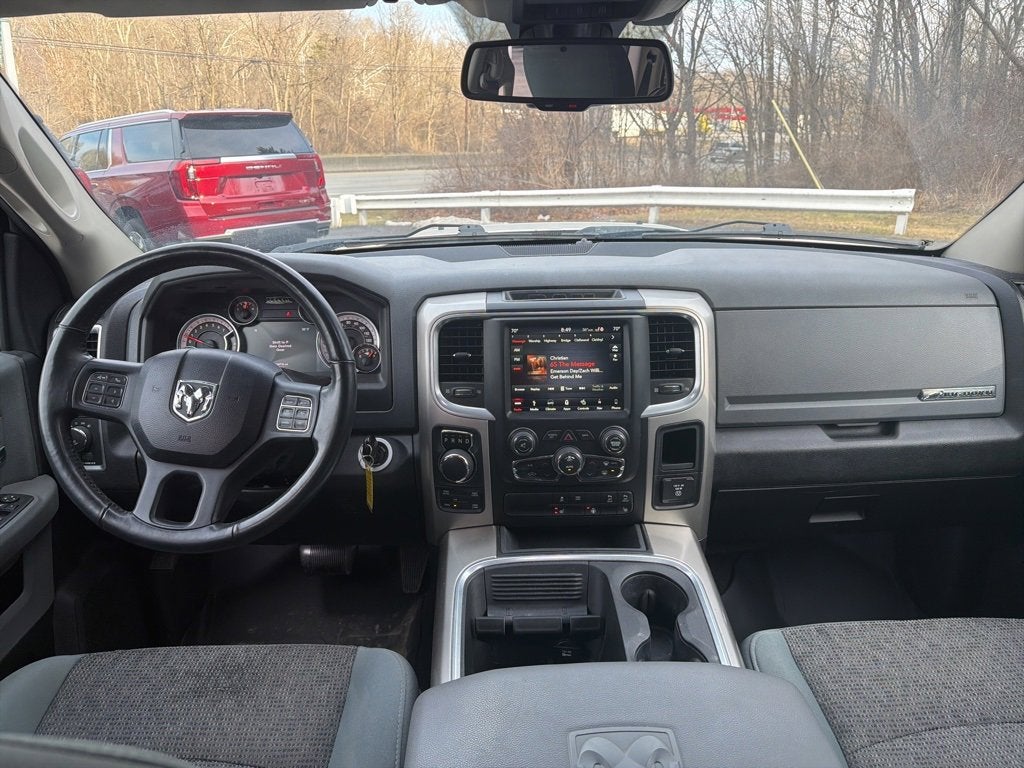 2018 RAM 1500 Big Horn Crew Cab 4x4 5'7" Box