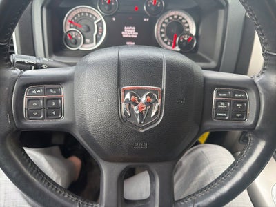 2018 RAM 1500 Big Horn Crew Cab 4x4 5'7" Box