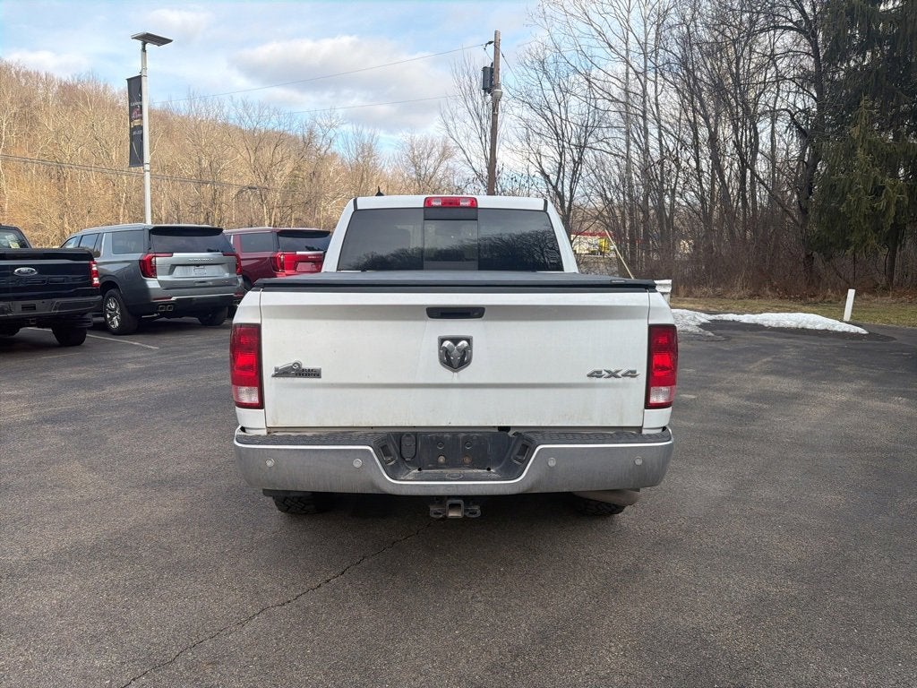 2018 RAM 1500 Big Horn Crew Cab 4x4 5'7" Box