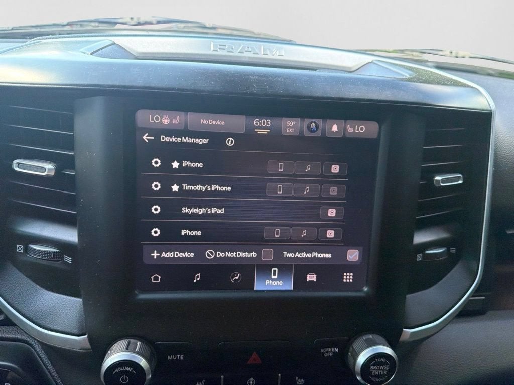 2022 RAM 1500 Big Horn Crew Cab 4x4 5'7" Box