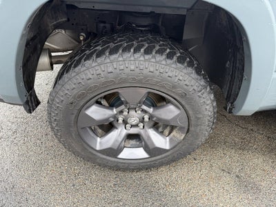 2021 RAM 1500 Big Horn Crew Cab 4x4 5'7" Box