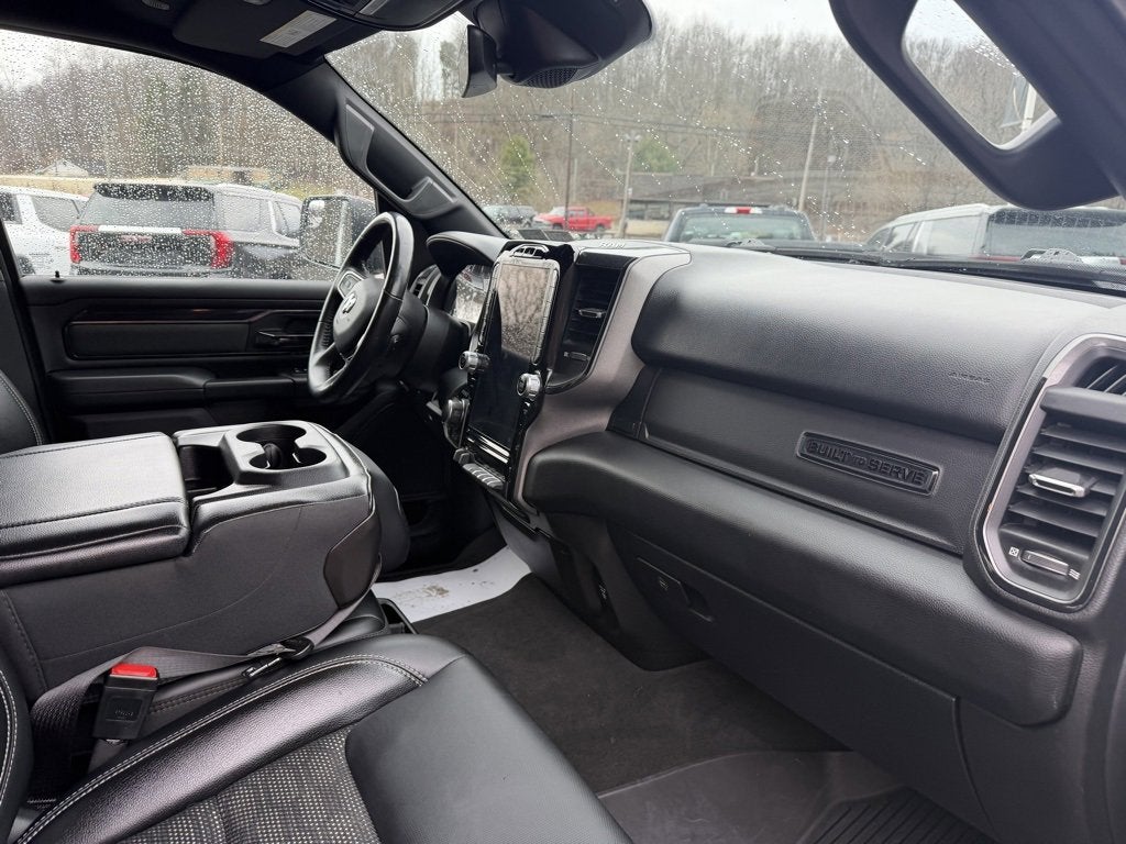 2021 RAM 1500 Big Horn Crew Cab 4x4 5'7" Box