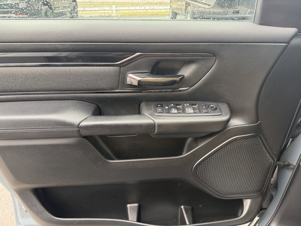 2021 RAM 1500 Big Horn Crew Cab 4x4 5'7" Box