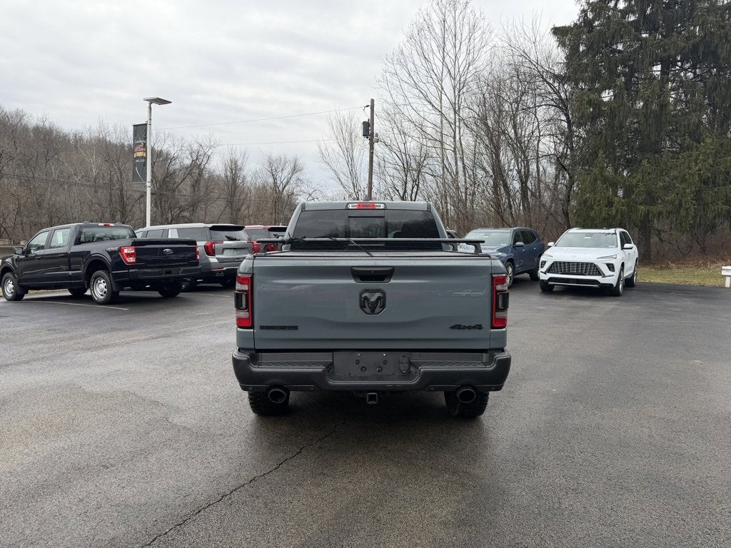 2021 RAM 1500 Big Horn Crew Cab 4x4 5'7" Box