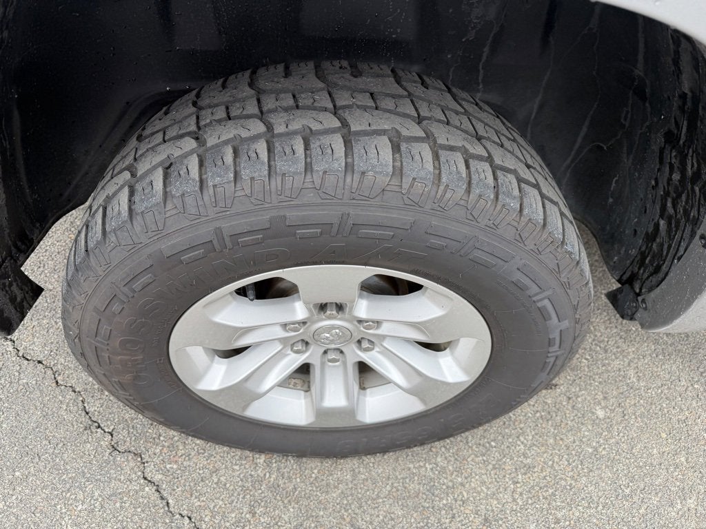 2022 RAM 1500 Laramie Crew Cab 4x4 5'7" Box