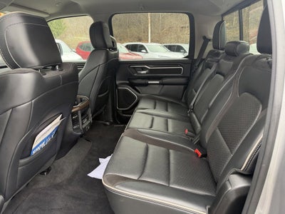 2022 RAM 1500 Laramie Crew Cab 4x4 5'7" Box