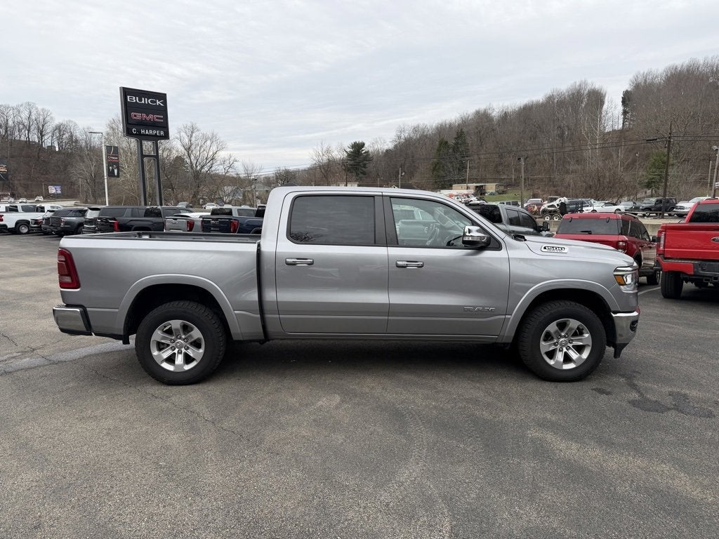 2022 RAM 1500 Laramie Crew Cab 4x4 5'7" Box