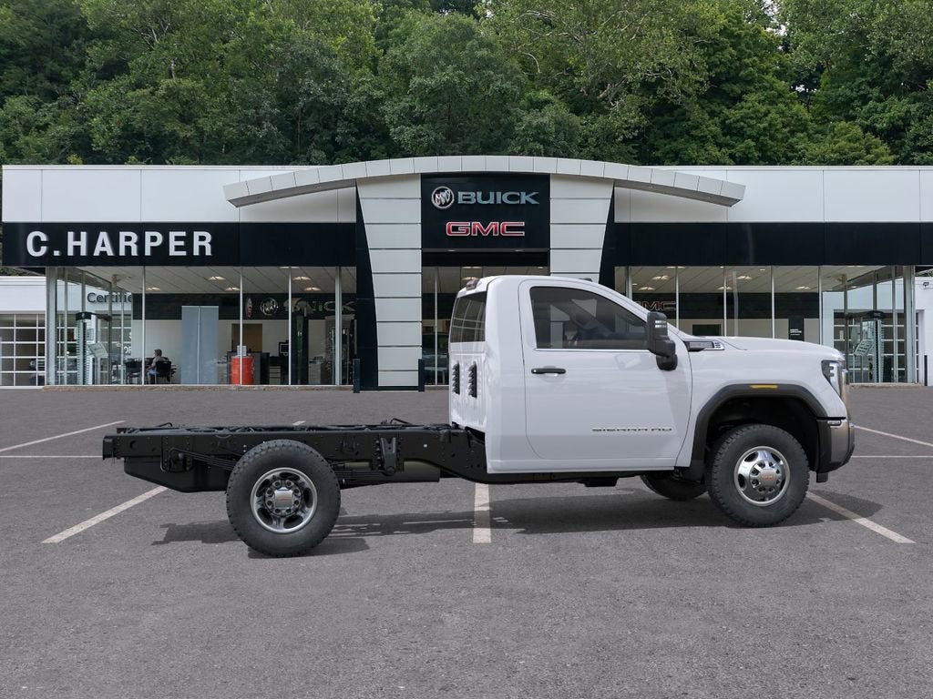 2026 GMC Sierra 3500 HD Chassis Cab Pro