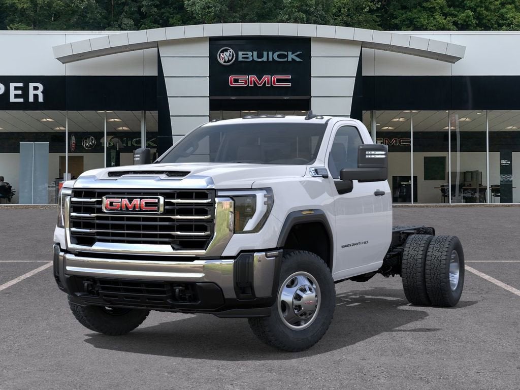 2026 GMC Sierra 3500 HD Chassis Cab Pro