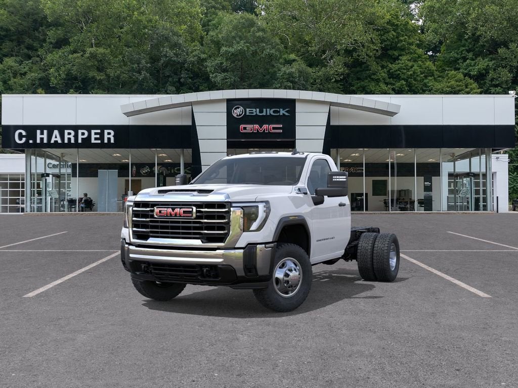 2026 GMC Sierra 3500 HD Chassis Cab Pro