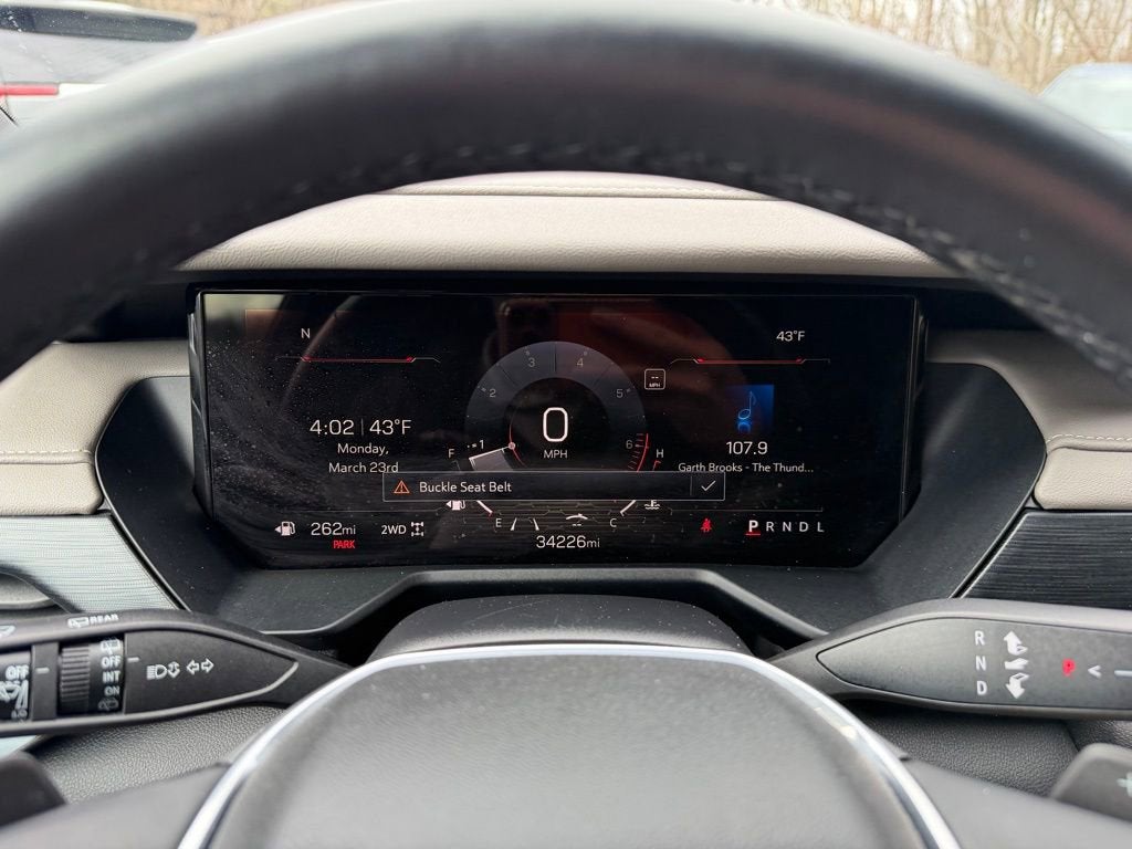 2024 GMC Acadia Elevation