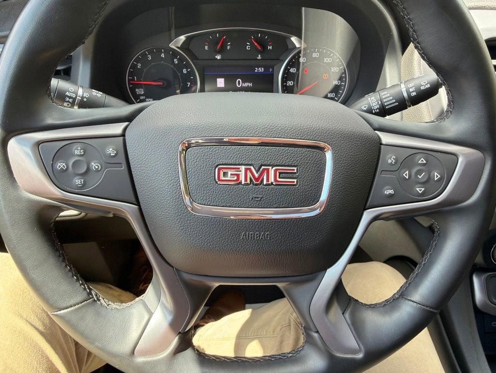 2023 GMC Acadia AT4