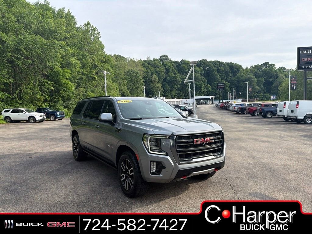 2023 GMC Yukon XL AT4