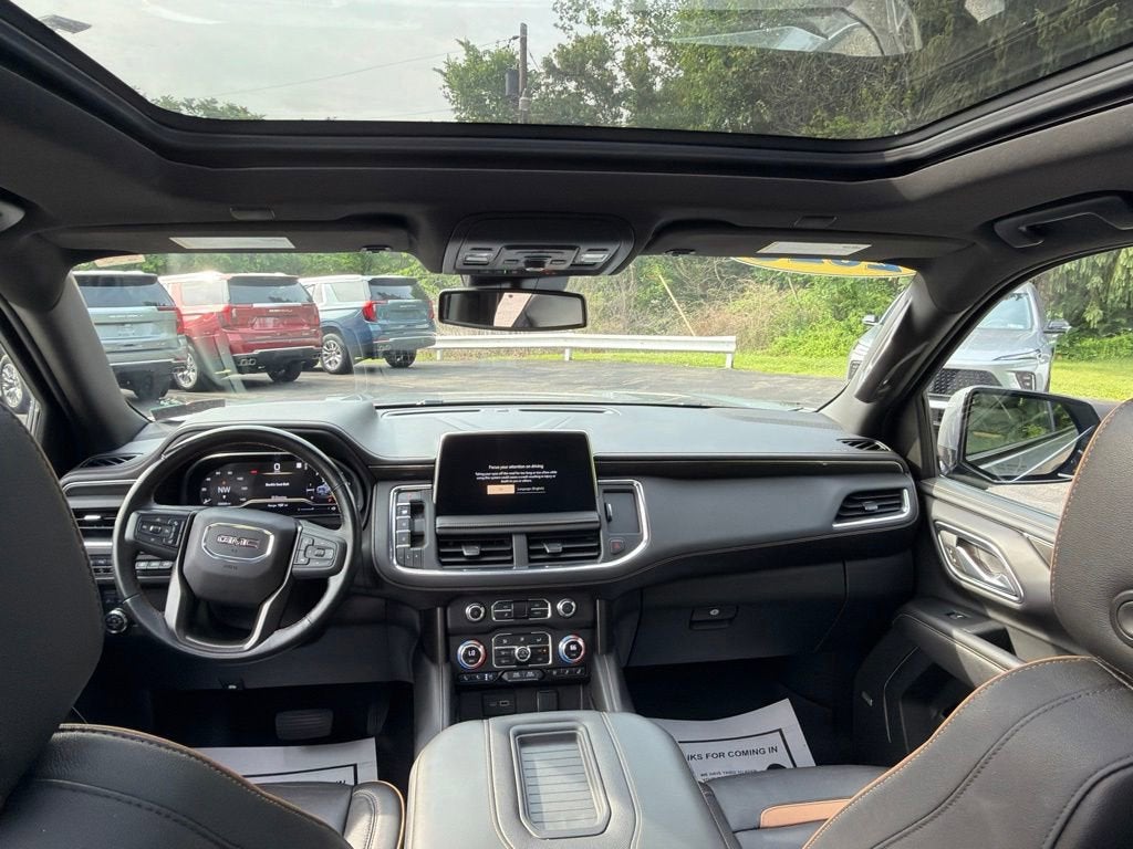 2023 GMC Yukon XL AT4