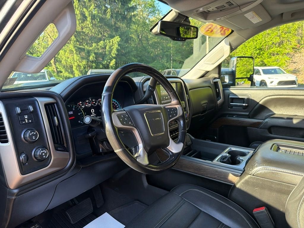 2019 GMC Sierra 2500 HD Denali