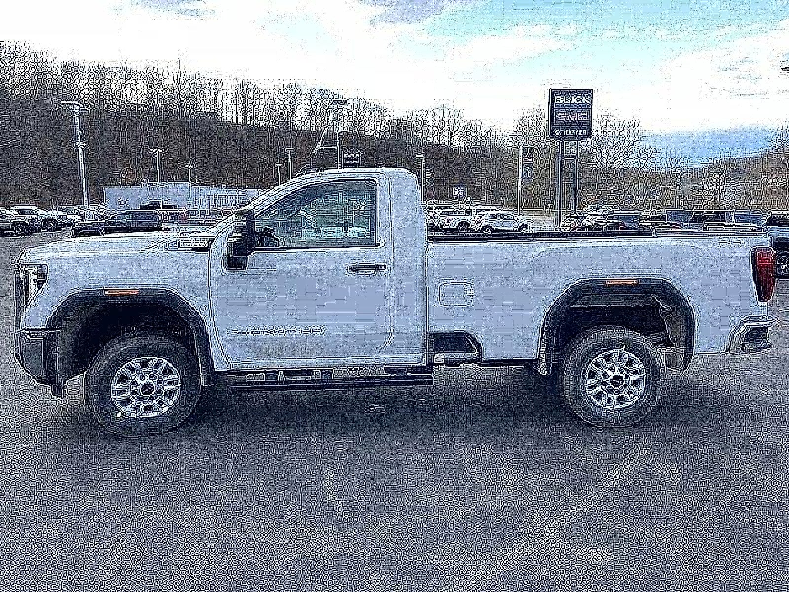 2025 GMC Sierra 2500 HD Pro