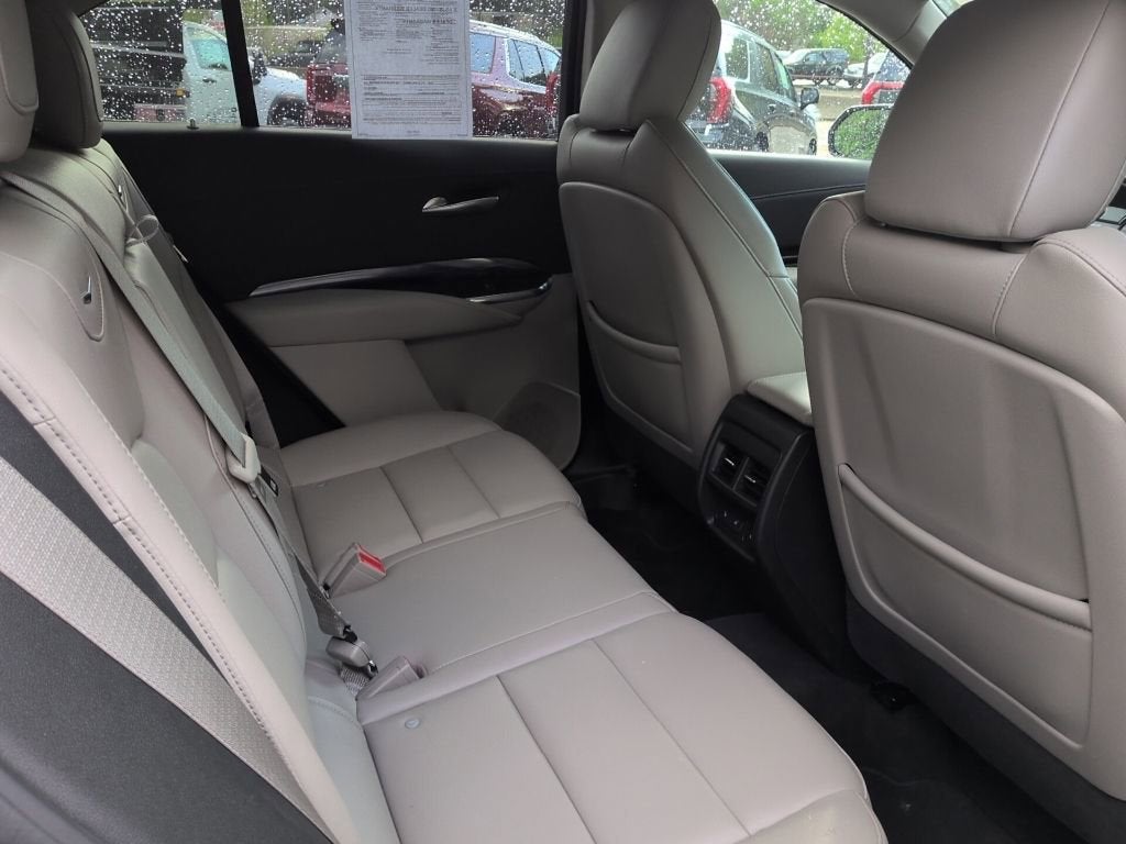 2023 Cadillac XT4 Luxury