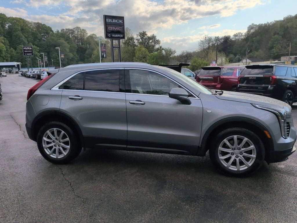 2023 Cadillac XT4 Luxury