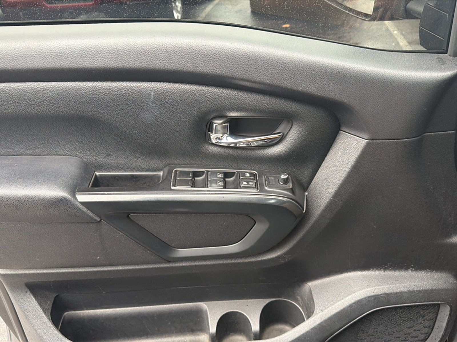 2018 Nissan TITAN XD SV Diesel