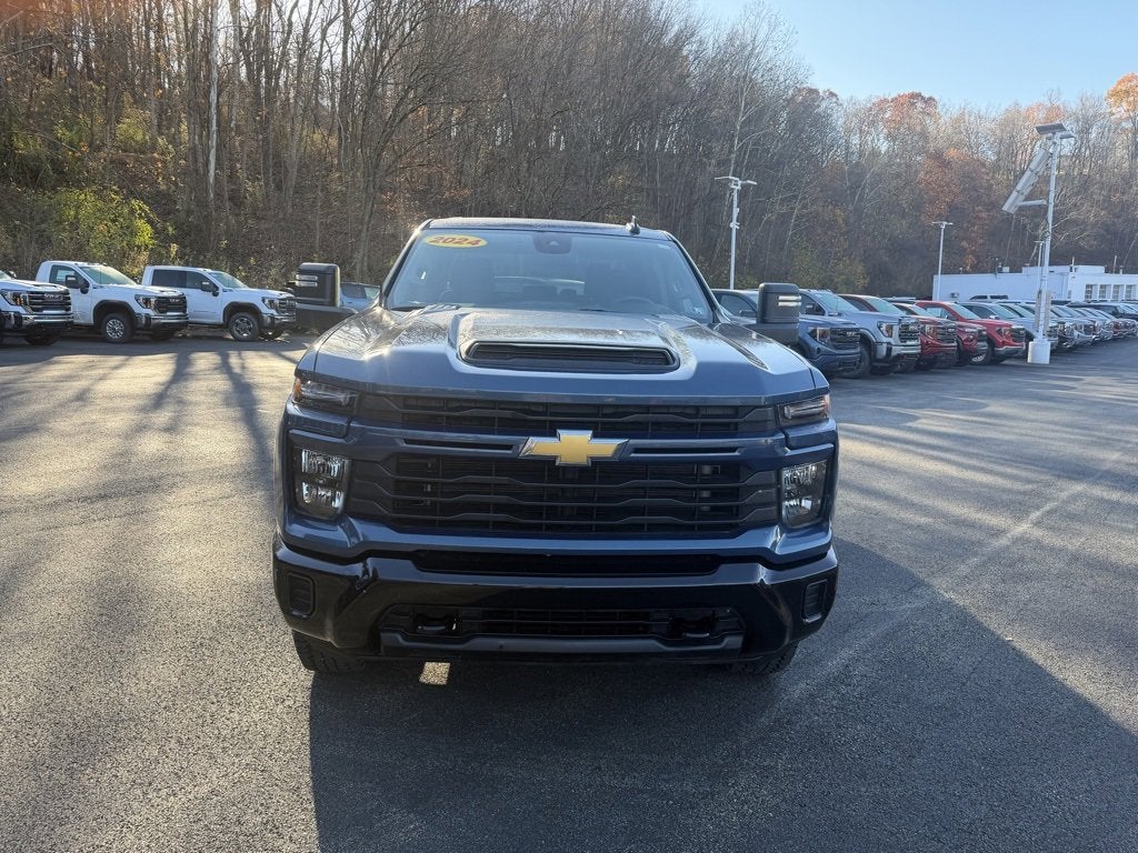 2024 Chevrolet Silverado 2500 HD Custom