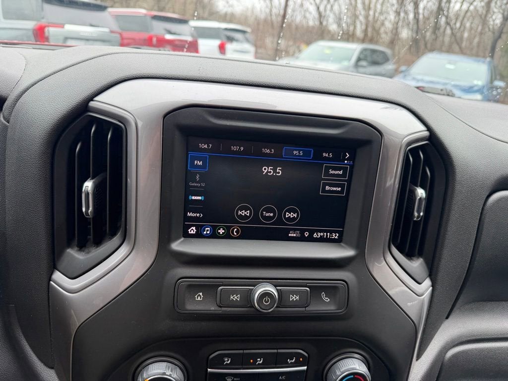 2022 Chevrolet Silverado 1500 LTD Custom